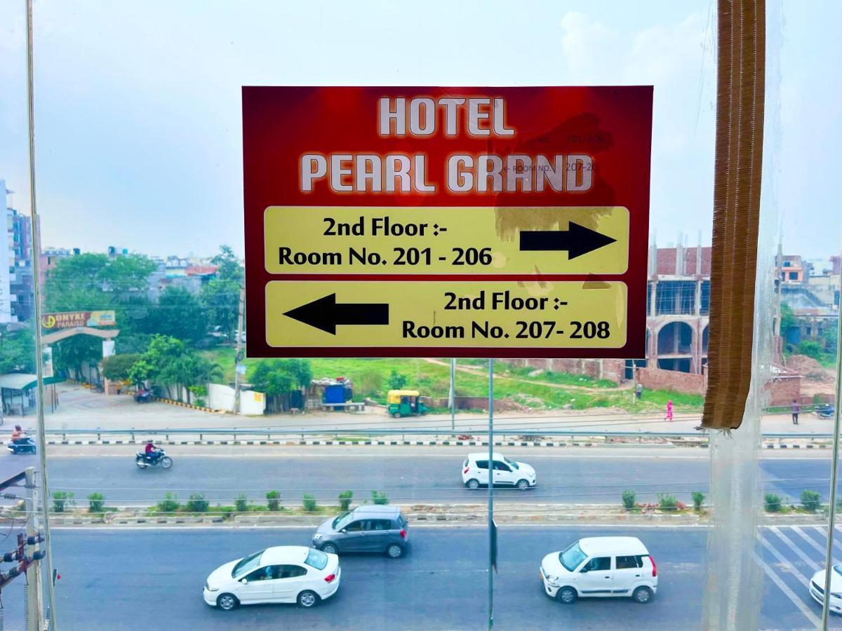 Hotel The Pearl, Zirakpur - A Luxury Family Hotel Chandigarh Bagian luar foto